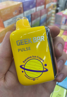 GEEK BAR 15000 (boost 7500)